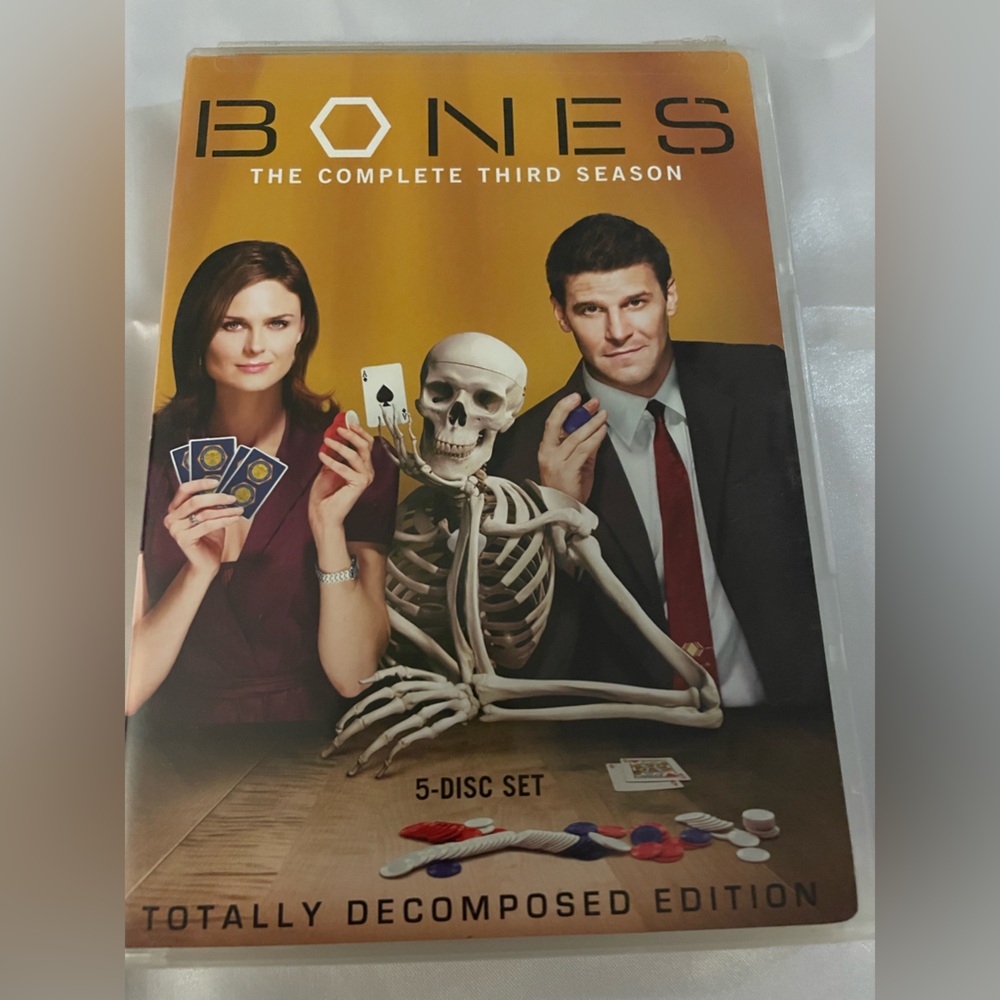 NWOT: DVD: Bones Tv Series